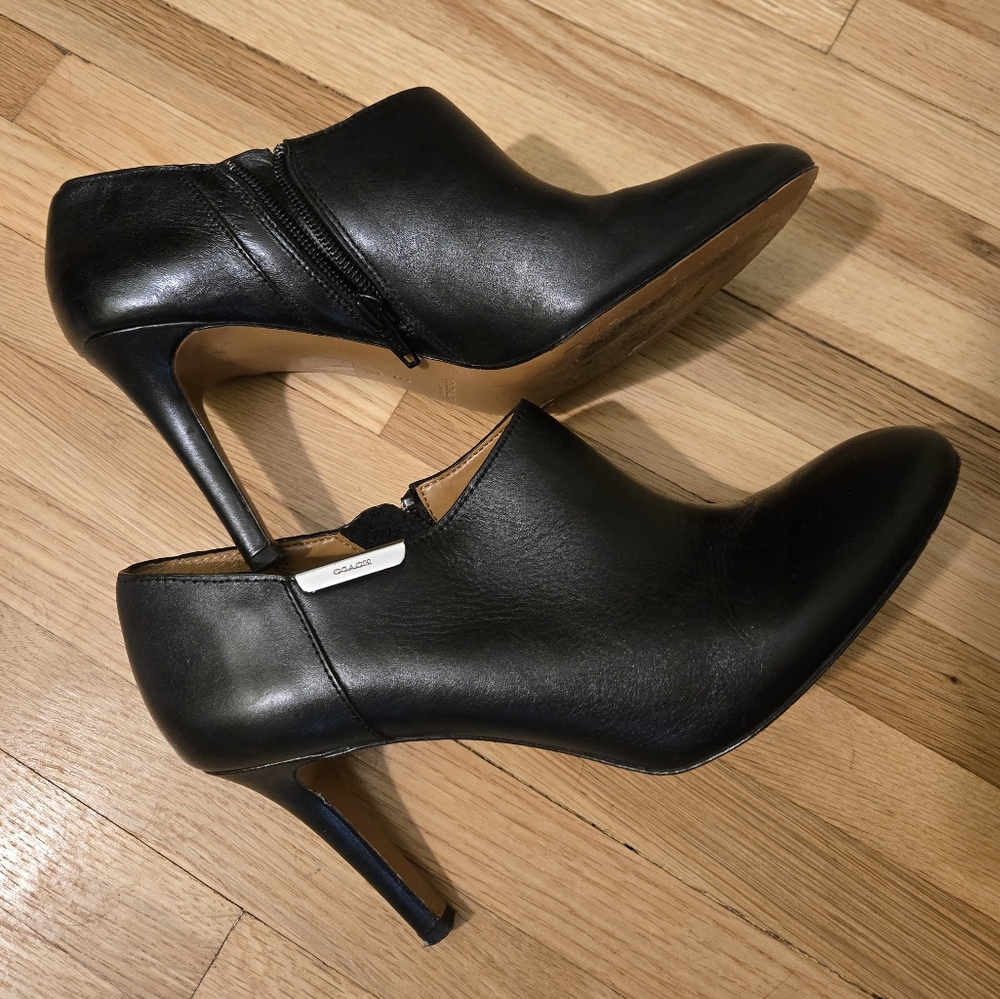Elegant Coach Black Ankle Booties